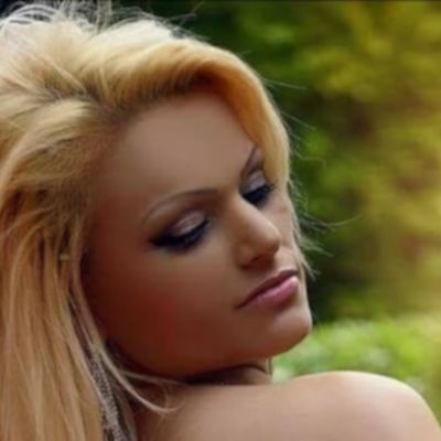 Christina-13