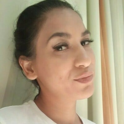 NinaAu