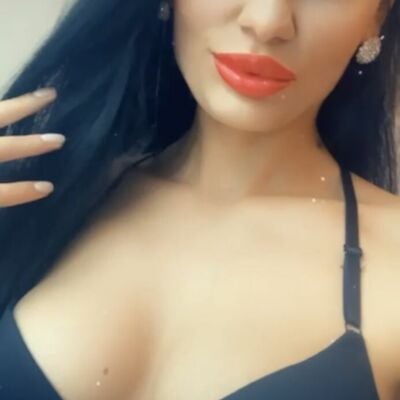Vanessa-hot