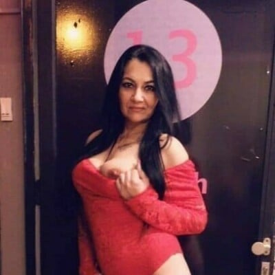 Amira001