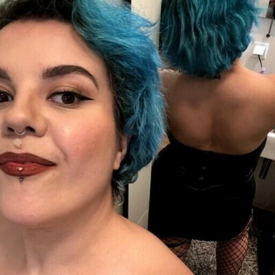EmmaHotGirl