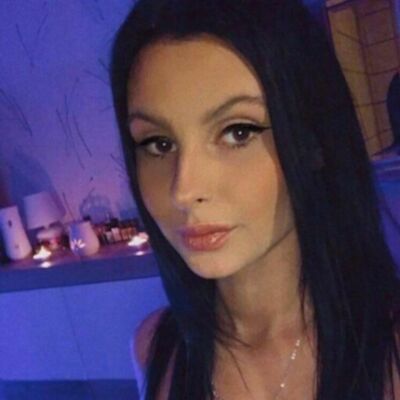 Tennie-Laura
