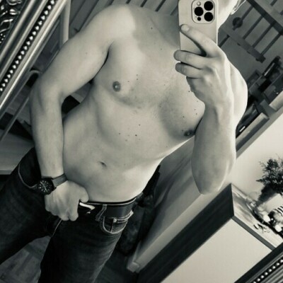 Hotguy5020