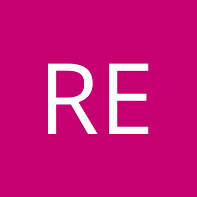 Rebecca212876