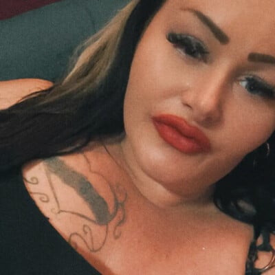 Blondine37