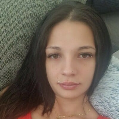 Laura-115