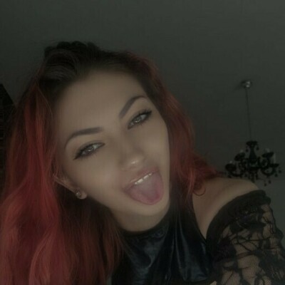 Vanessa77