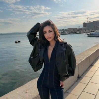 Sara-96