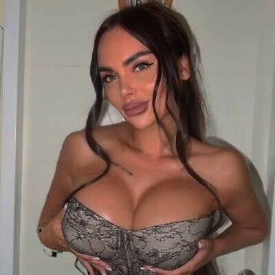 Alina-159